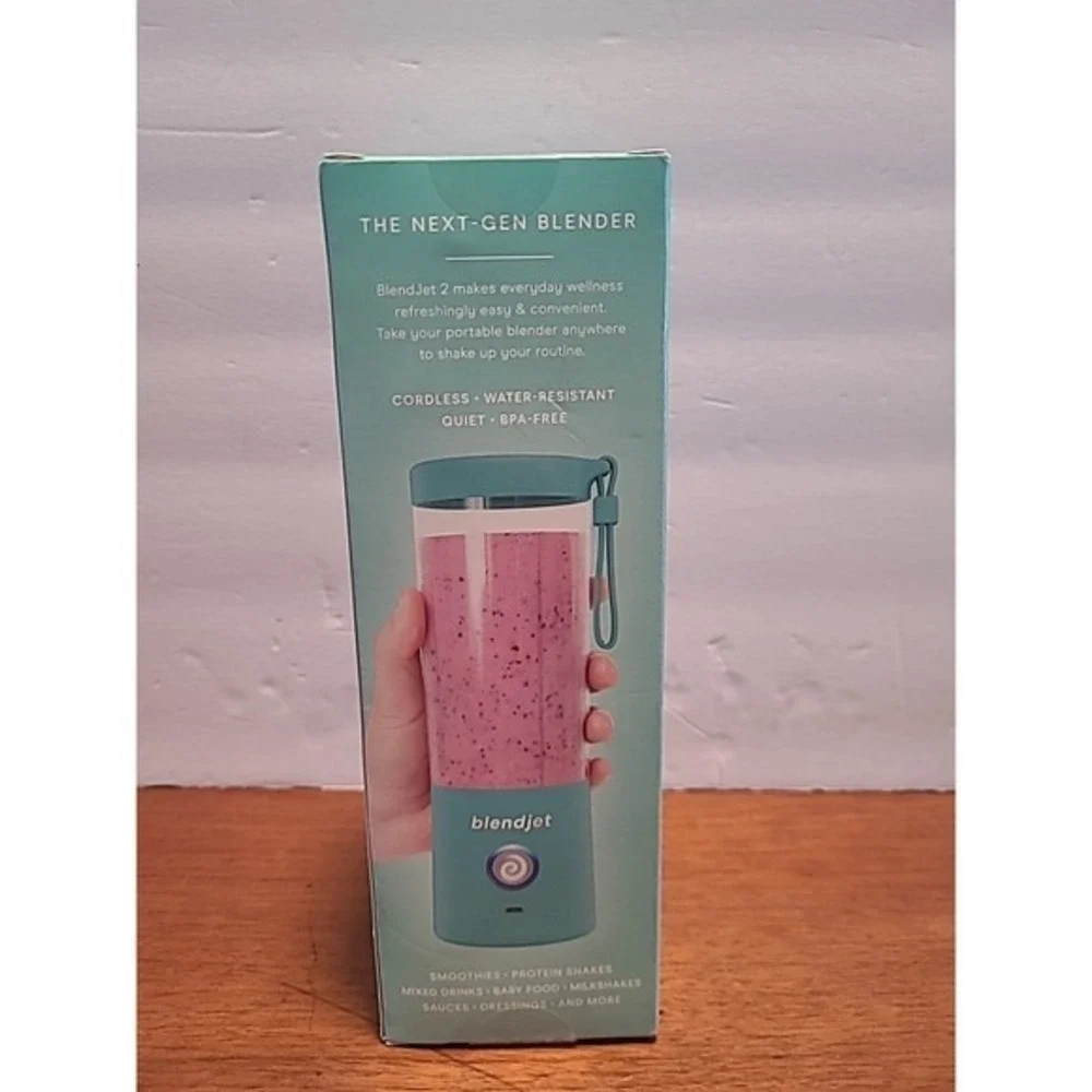 BLENDJET‎ 2 Cordless USB Rechargeable Portable Blender 16 oz Mint NIB
